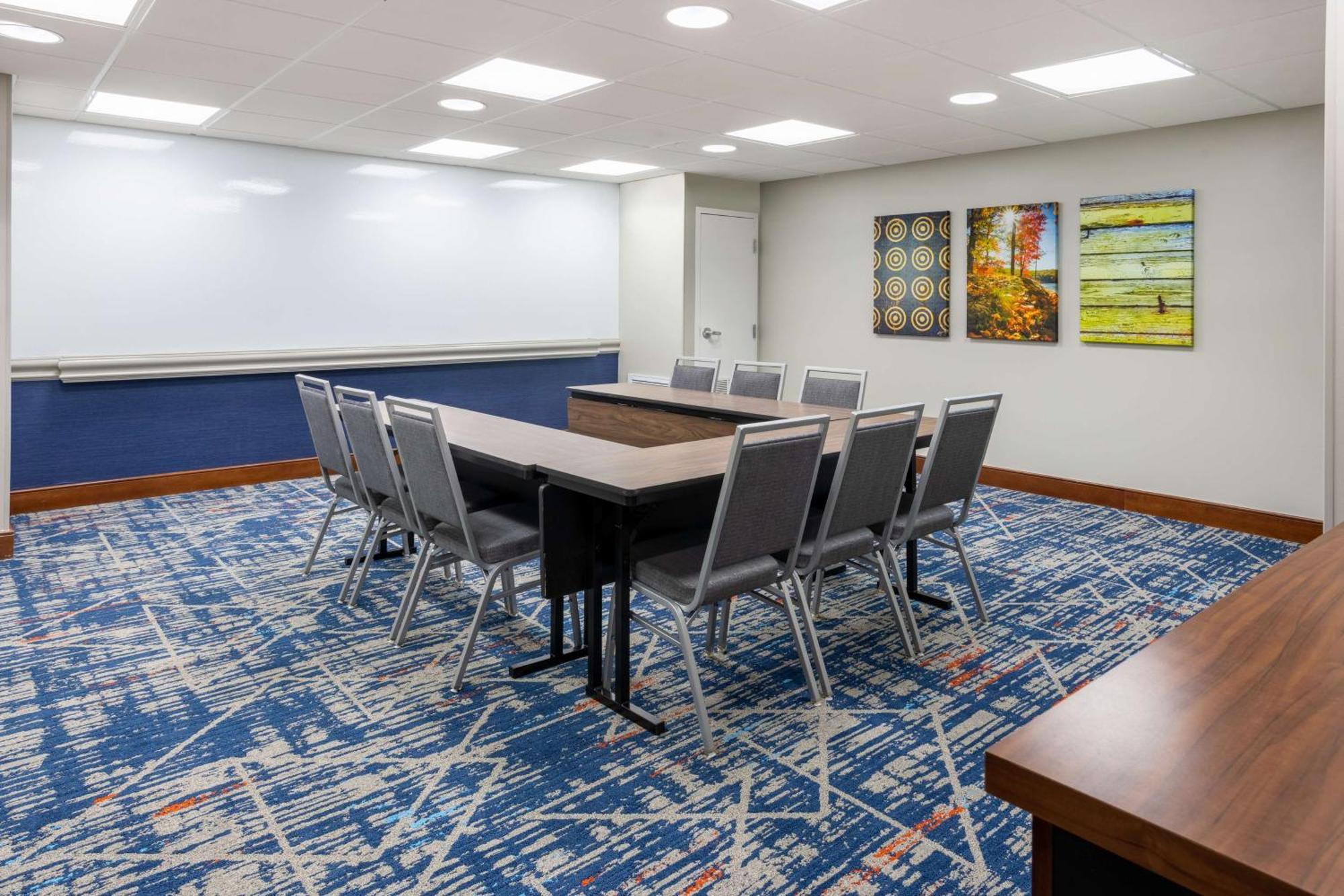 Hotel Hampton Harriman Woodbury