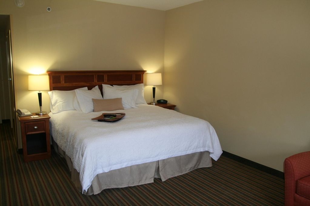 Hampton Harriman Woodbury Hotel 3*